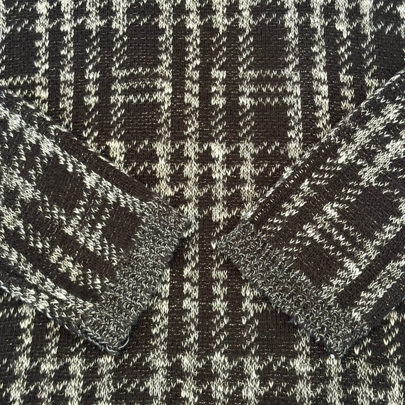 C Apparel Plaid Open-Front Longline Cardigan Sweater - Size Medium - Picture 10 of 12